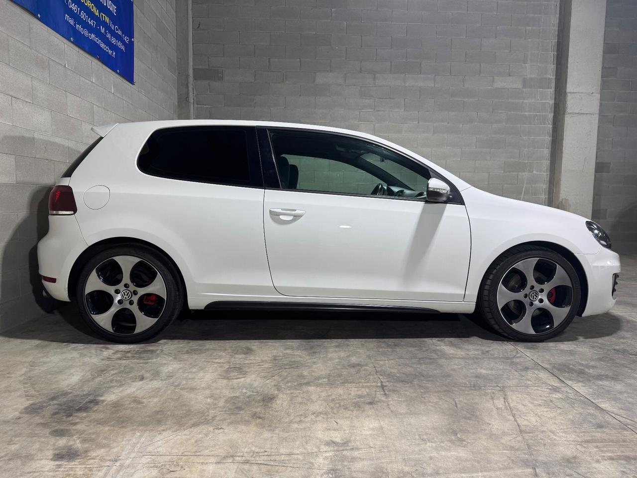 Volkswagen Golf GTI 2.0 TSI 3p.