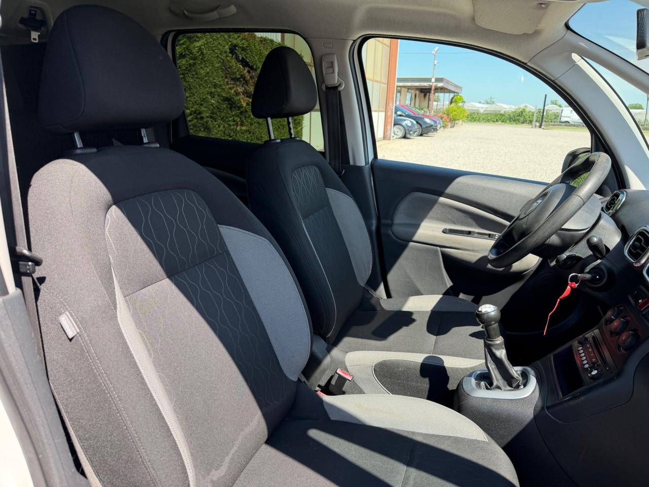 Citroen C3 Picasso 1.4 VTi 95 Seduction GPL SCADENZA 01.2033