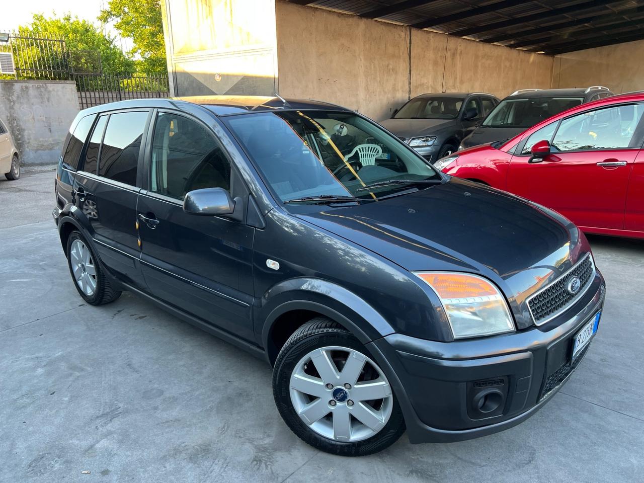Ford Fusion 1.6 TDCi 5p. Collection