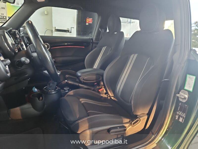 MINI Mini 2014 Diesel 1.5 Cooper D Business XL 3p