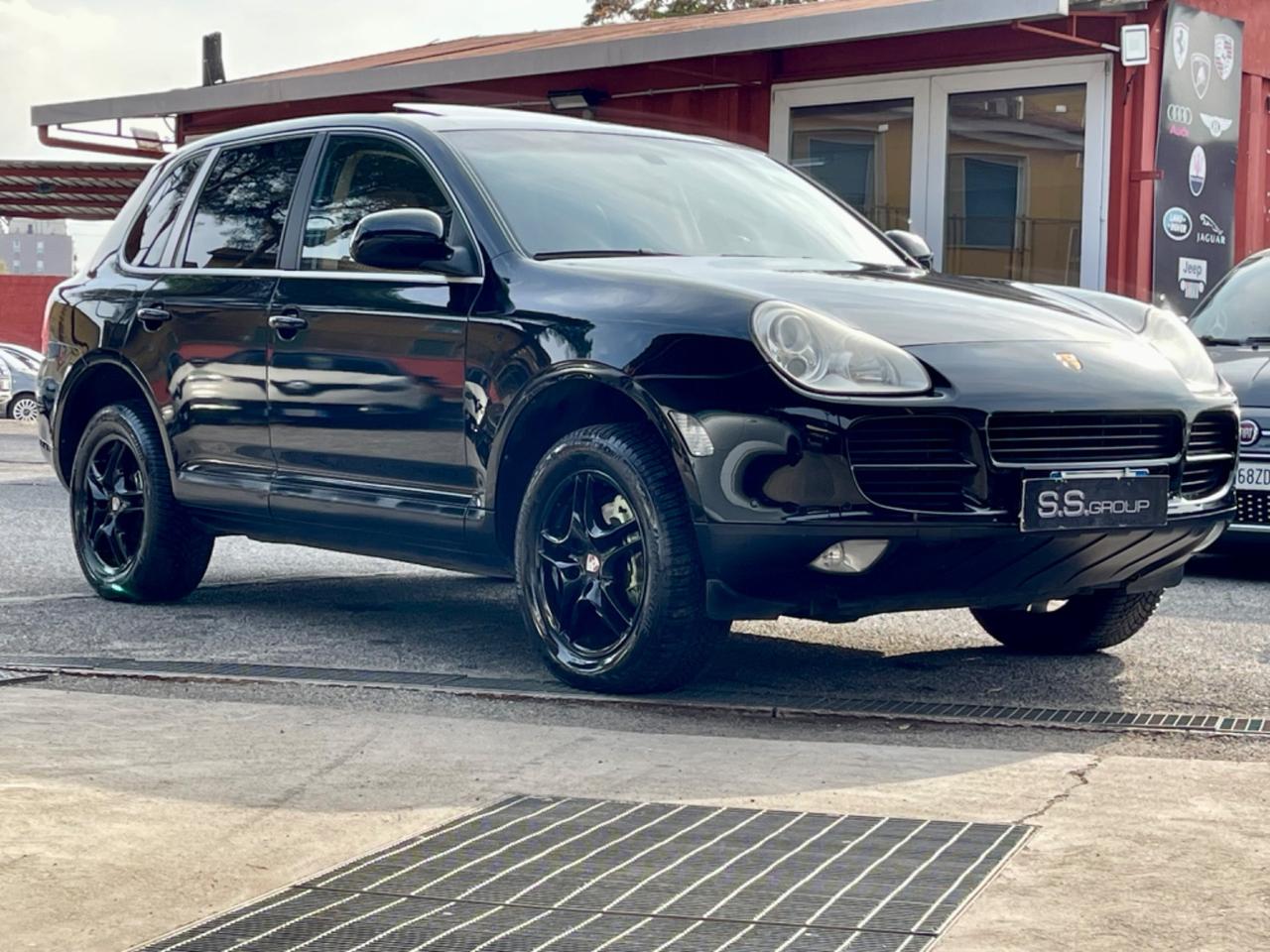 Cayenne 3.2 V6 -GPL 2031 -PELLE-TETTO-NAVI