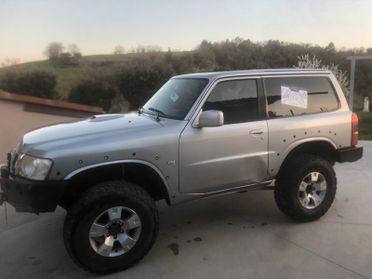 Nissan Patrol GR Patrol GR 3.0 TD Di 3 porte Luxury Hard Top
