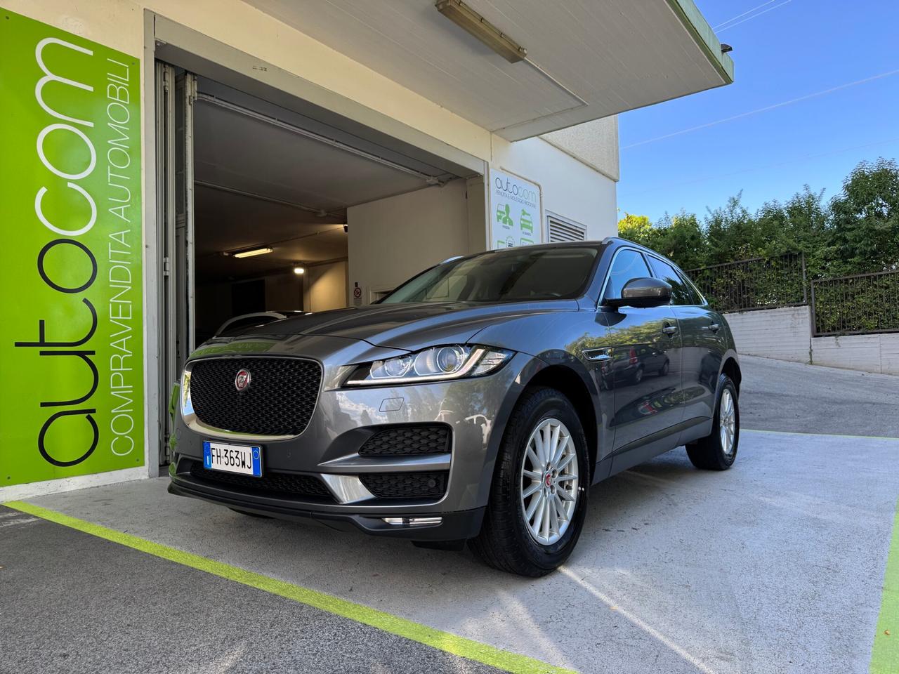 Jaguar F-Pace 2.0d Prest. AWD 180Cv GARANZIA24MESI