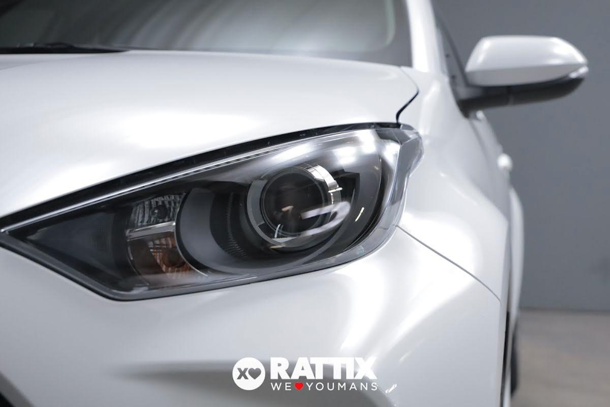 Toyota Yaris 1.5 Hybrid Active + Business Pack