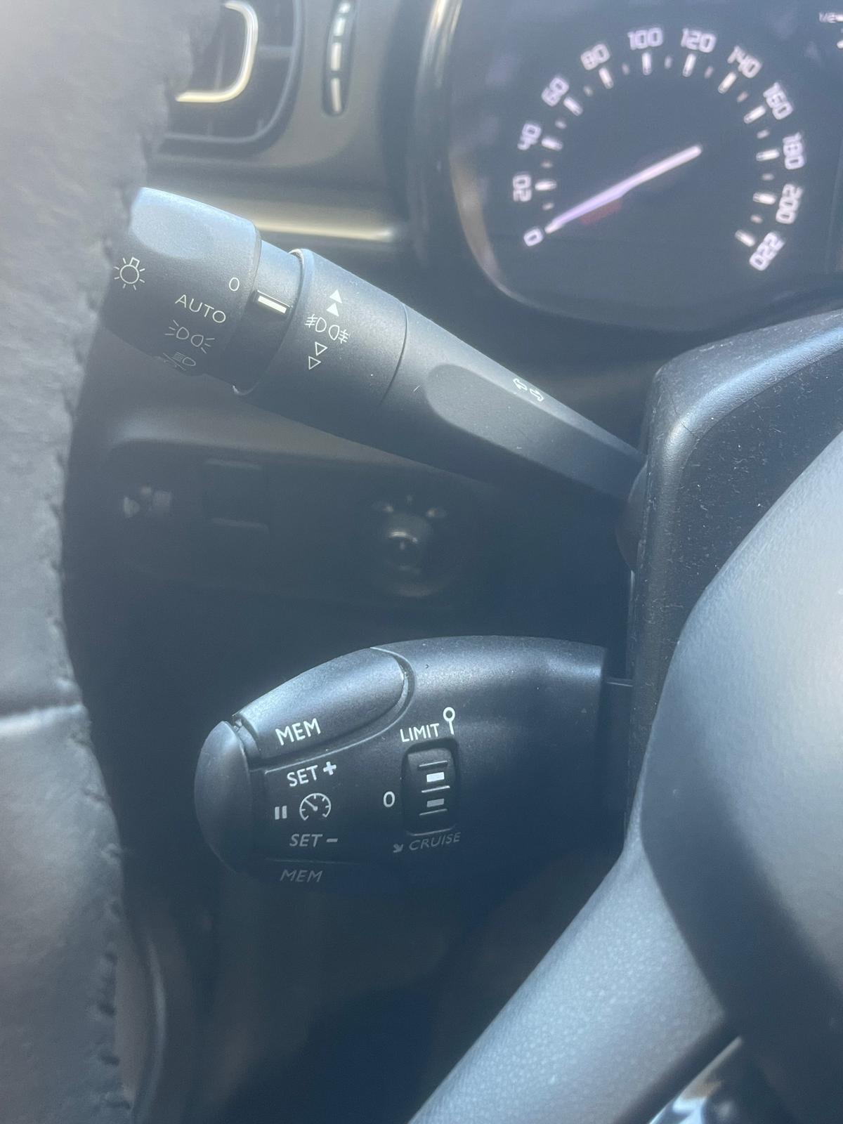 Citroen C3 PureTech 110 S&S EAT6 Shine Pack