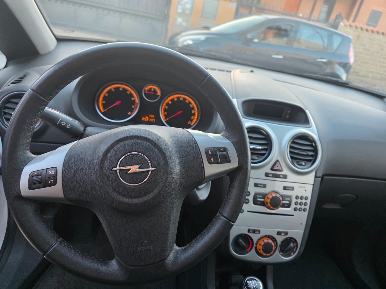 Opel Corsa 1.2 5 porte Elective