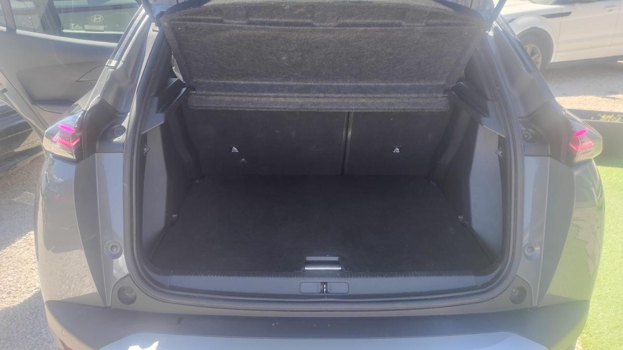 Peugeot 2008 PureTech 130 S&S EAT8 Allure