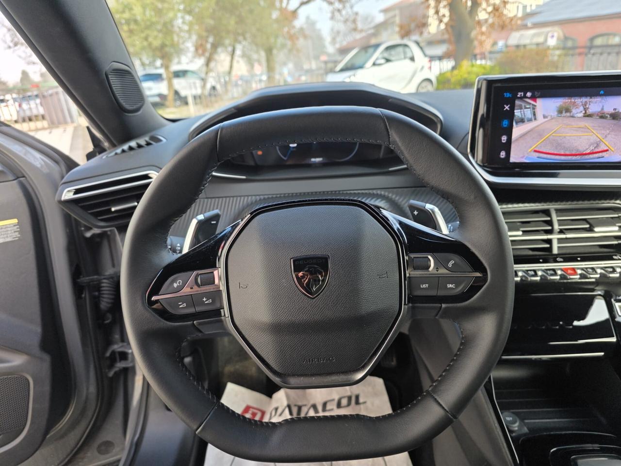 Peugeot 2008 PureTech 130 S&S EAT8 Allure