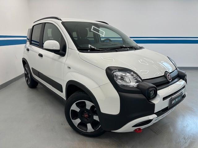 Fiat Panda Cross 1.0 FireFly S&S Hybrid ** 1.000 KM **