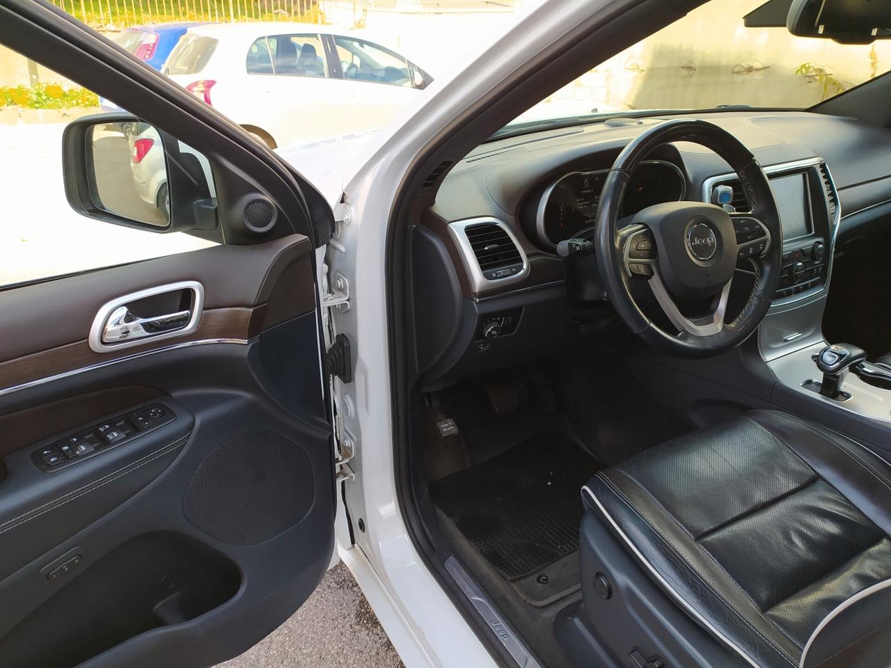 Jeep Grand Cherokee 3.0 V6 CRD 250 CV Mtj OVERLAND Tetto