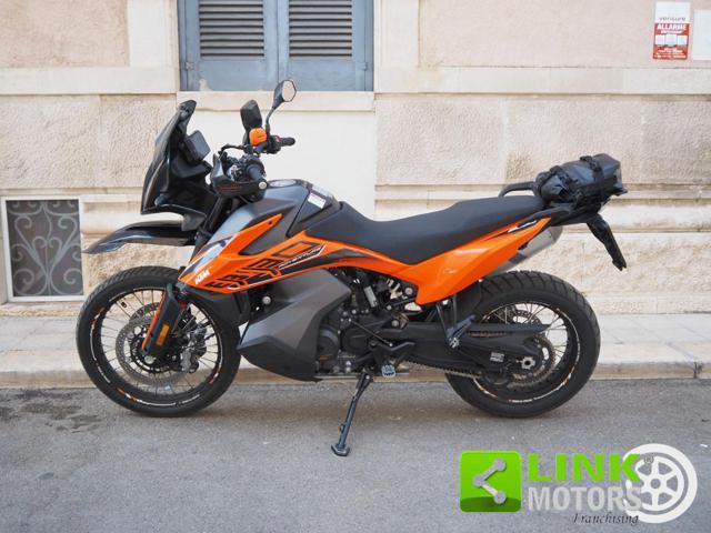 KTM 890 Adventure *? 129,00 al mese*