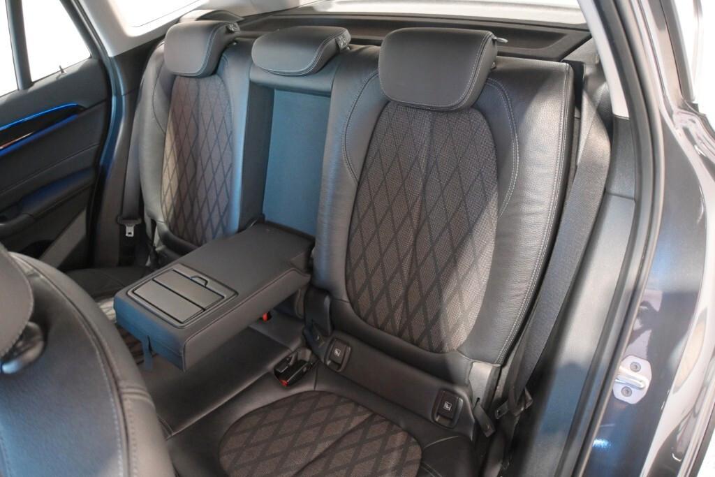 BMW X1 sDRIVE 16D STEPTRONIC XLINE PLUS