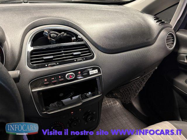 FIAT Punto 1.3 MultiJet 95 CV Street - Neopatentati
