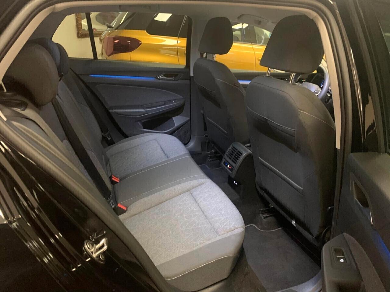 Volkswagen Golf 2.0 TDI SCR Style