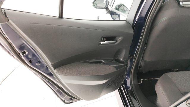TOYOTA Corolla 1.8 Hybrid Active