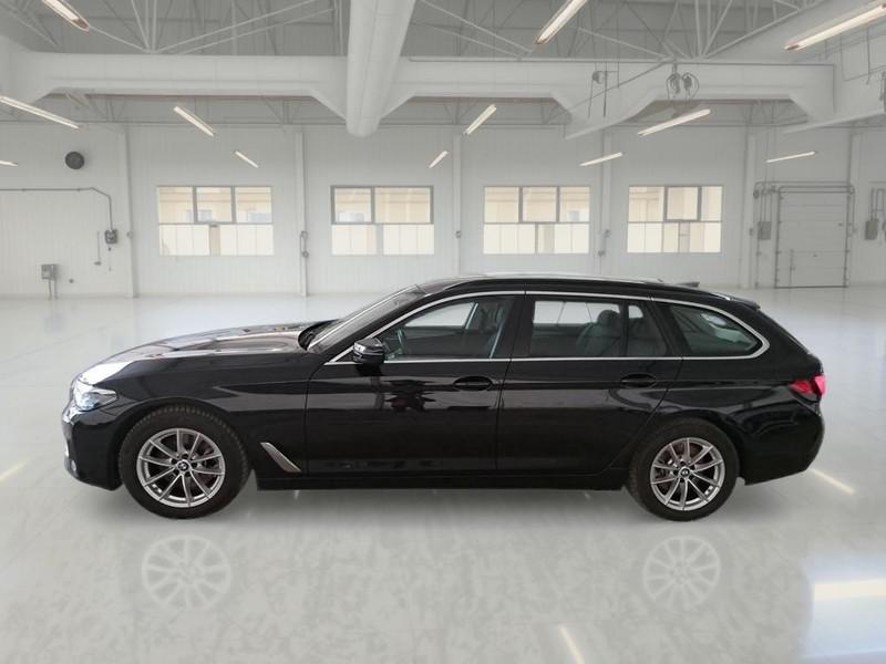 BMW 518 48V Business Touring Autom.