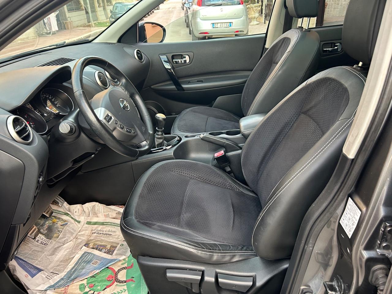 Nissan Qashqai 1.5 dCi DPF Tekna 360 TETTO NAVI