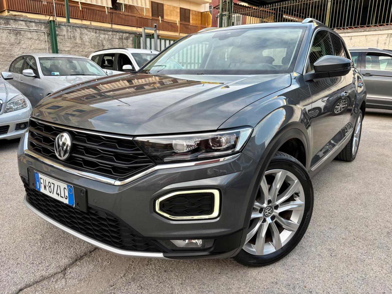 Volkswagen T-Roc 1.6 TDI virtual xenon perfetta