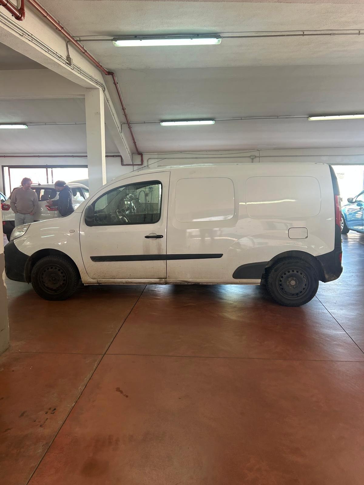 Renault Kangoo 1.5 dCi 110CV F.AP. S&S 4p. Express Maxi Combi Energy