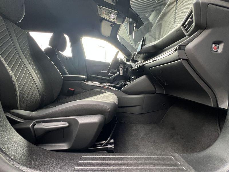 Peugeot 2008 PureTech 130 EAT8 Allure S/S 131cv