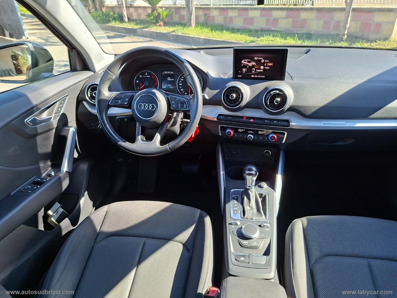 AUDI Q2 30 TDI S tronic Identity Black