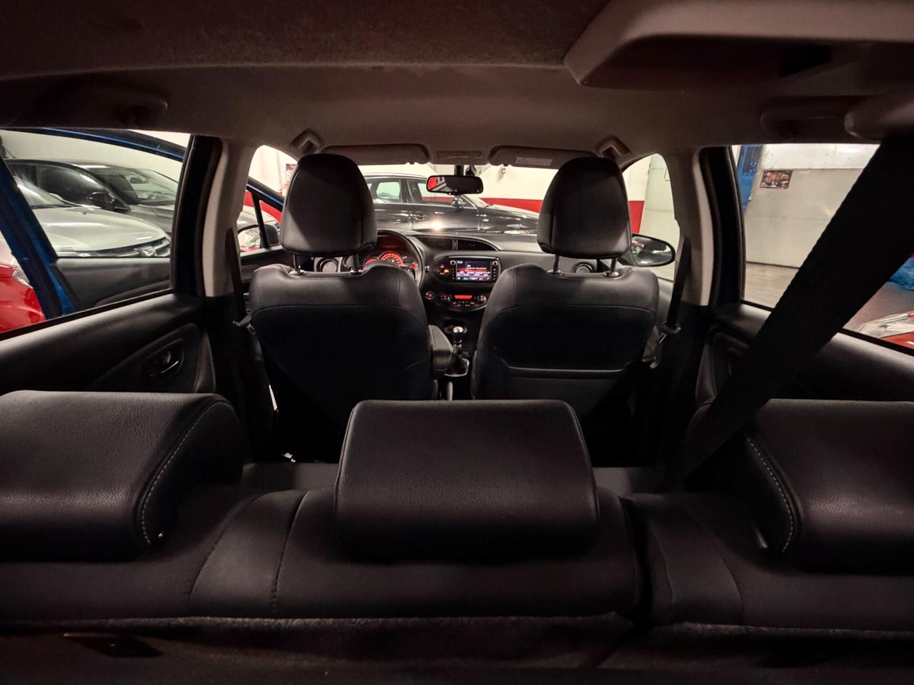 Toyota Yaris 1.3 5 porte Lounge