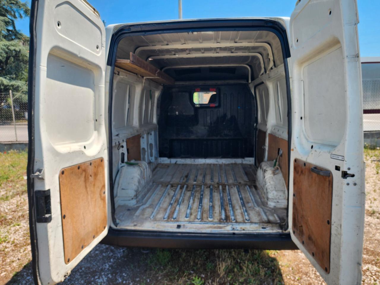 Ford Transit/Tourneo/Bus Transit 300 2.0 TD/85 cat PC Furgone