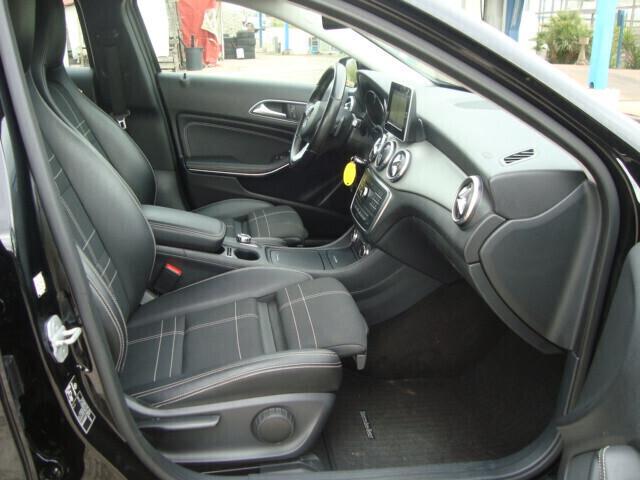 Mercedes-benz GLA 200 d Automatic Sport