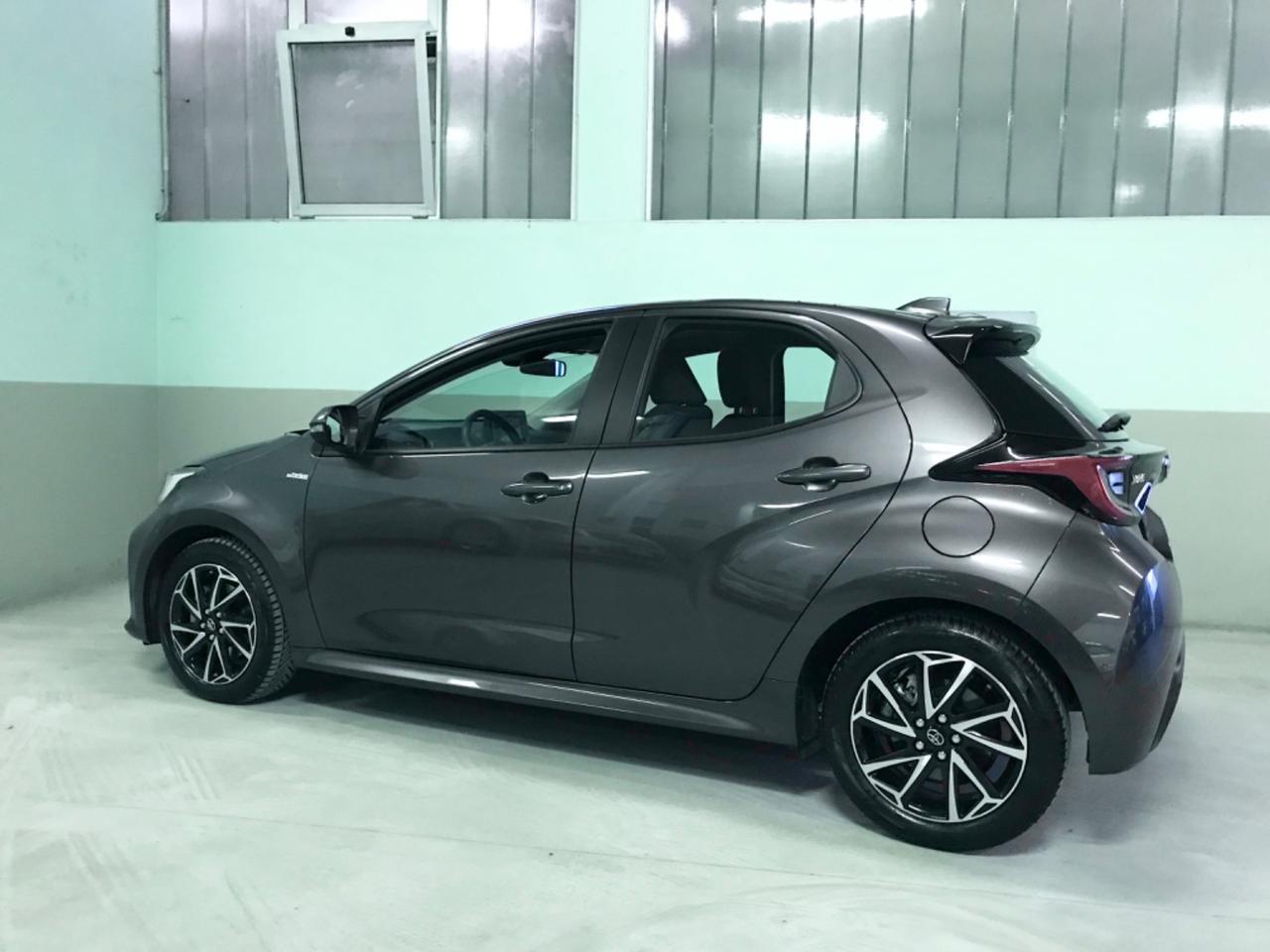 Toyota Yaris 1.5 Hybrid 5 porte Trend