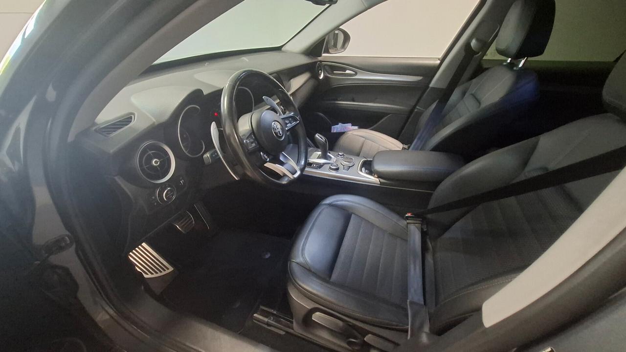Alfa Romeo Stelvio 2.2 Turbodiesel 190 CV AT8 RWD Executive