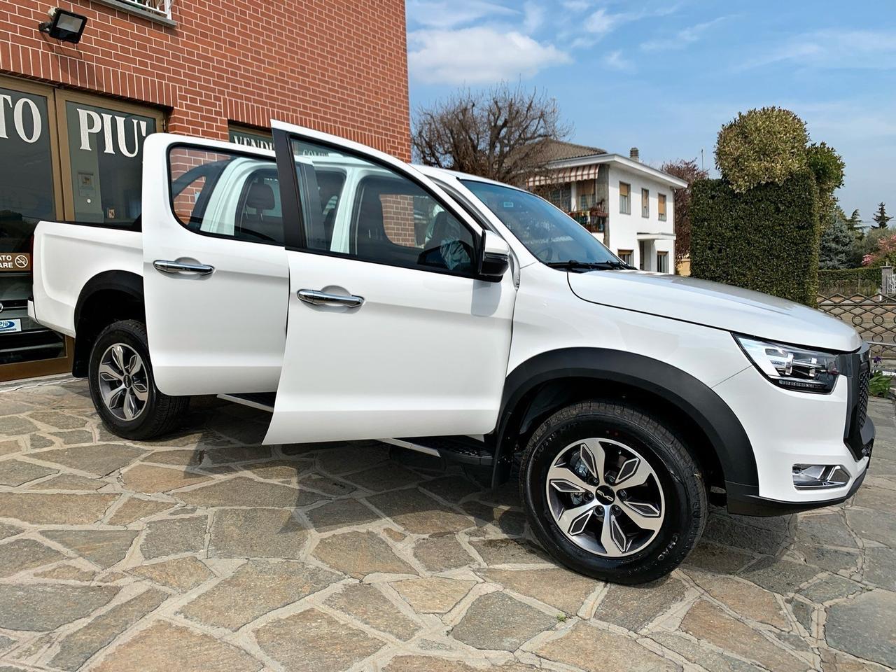 DR EVO CROSS4 pick up 4X4 2.0 TDi 136 CV nuovo