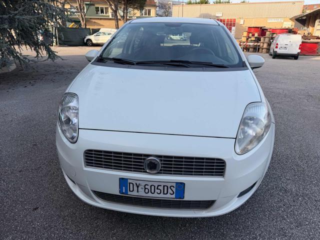 FIAT Grande Punto 1.4 5 porte Dynamic Natural Power perfetta