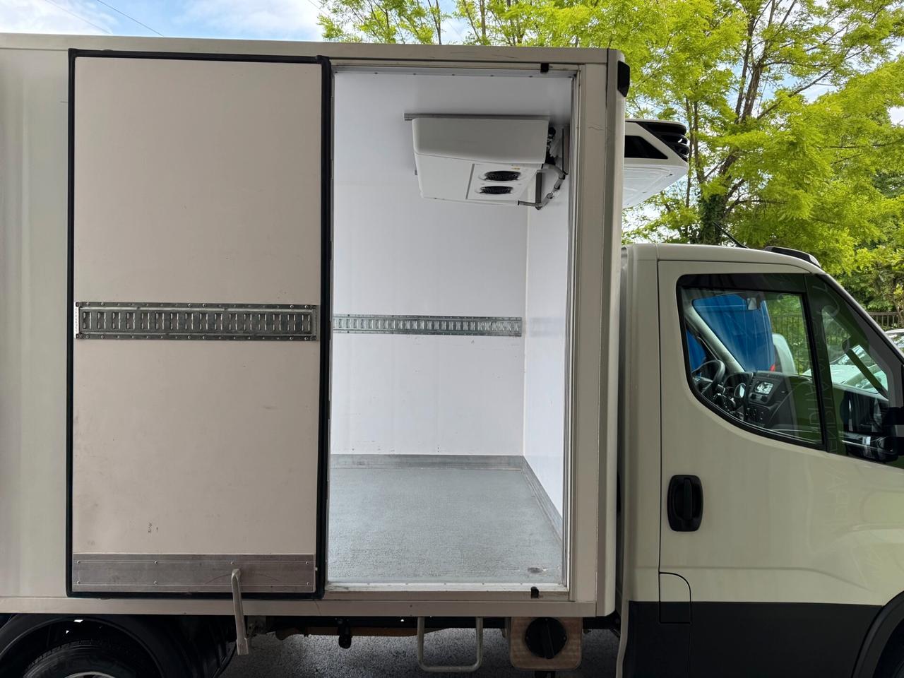 Iveco Daily 3.0 35C16 FRCX-20° LAMBERET GARANZIA24