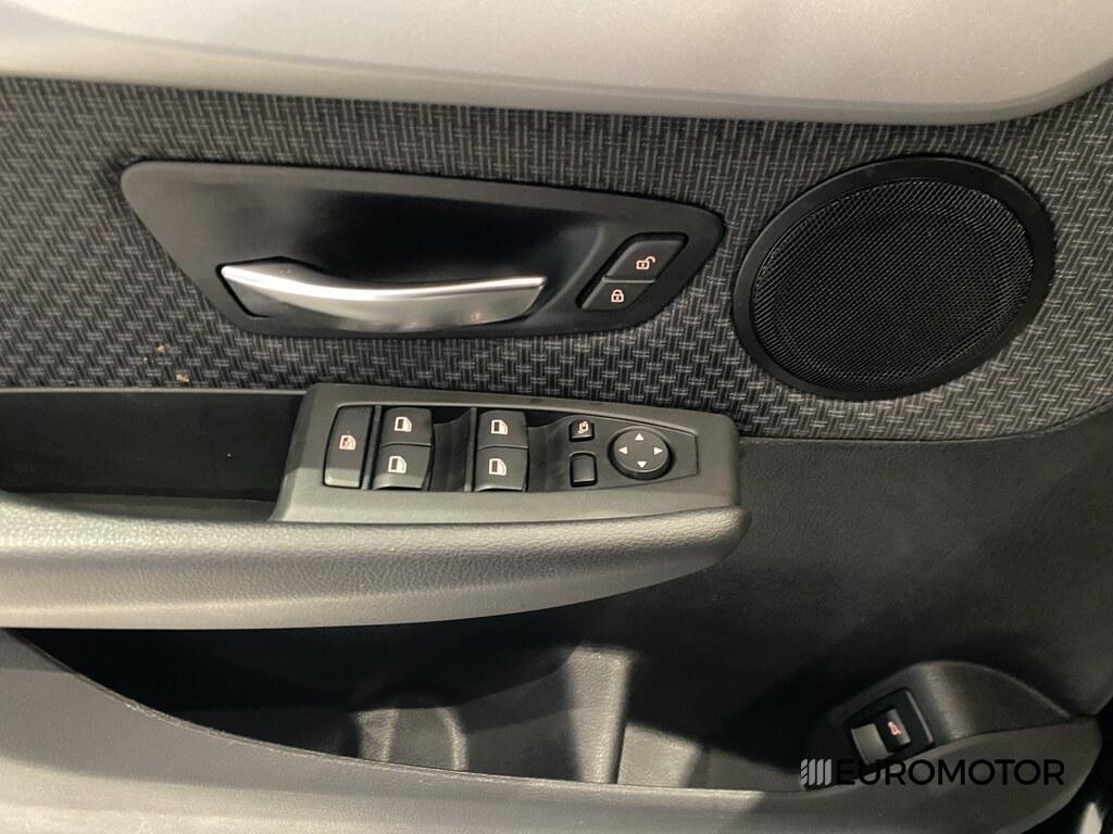 BMW Serie 2 Active Tourer 216 d Business DCT