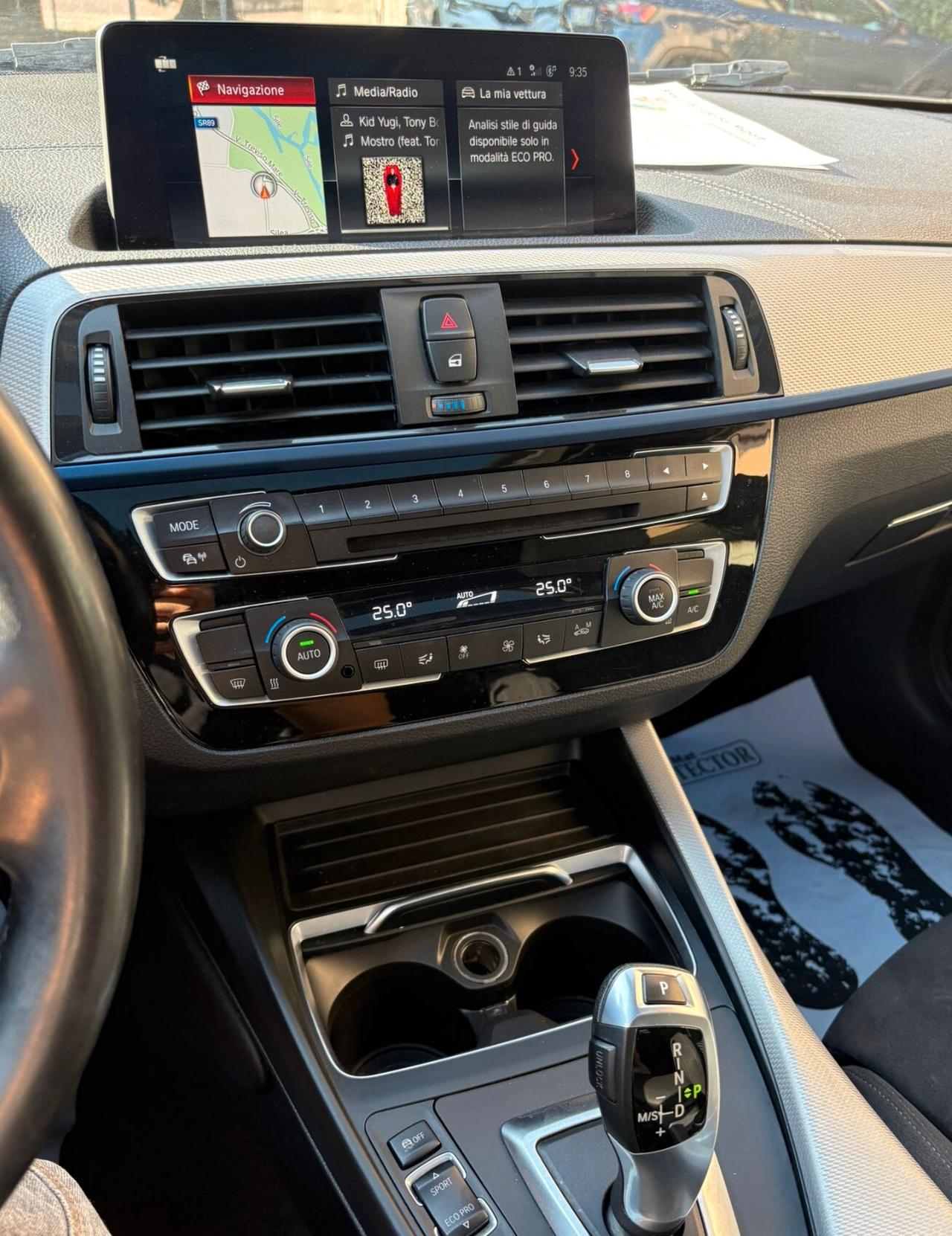 Bmw 118 118d 5p. Msport