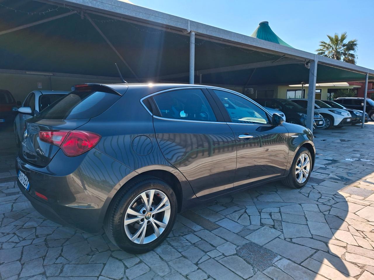 Alfa Romeo Giulietta 1.6 JTDm-2 105 CV Progression