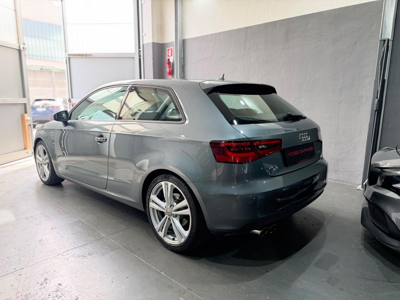 AUDI A3 3P 1.8 TFSI S LINE SPORTPAKET