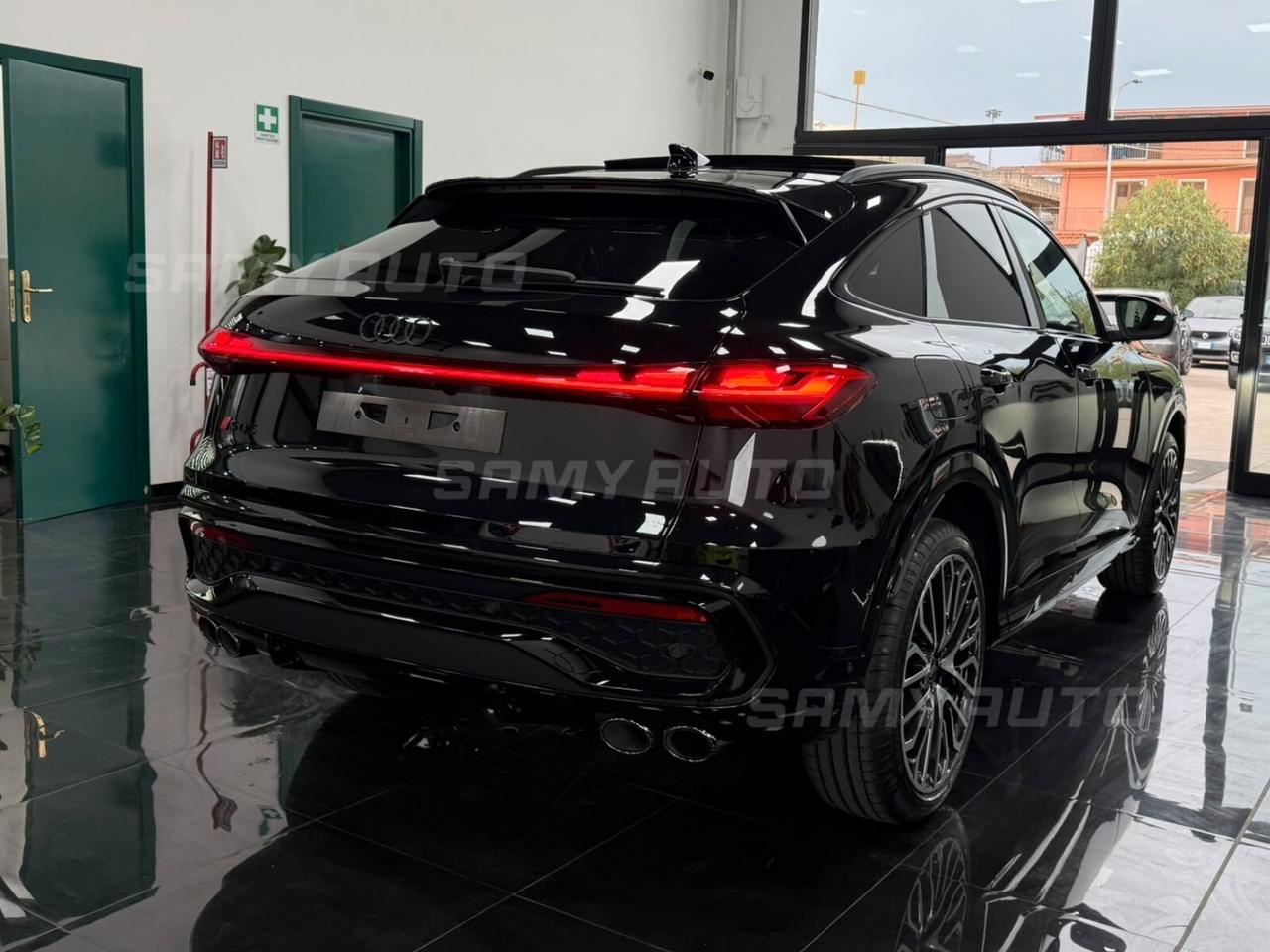 Audi Q5 SQ5 TFSI mHEV+ quattro Launch edition