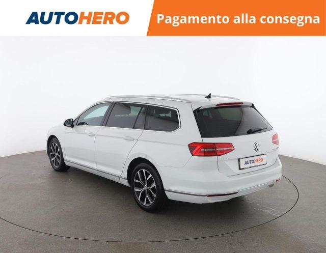 VOLKSWAGEN Passat Variant 2.0 TDI DSG Executive BlueMotion Tech.