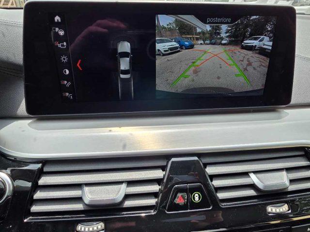 BMW 520 Serie 5(G30/31/F90) - d Luxury