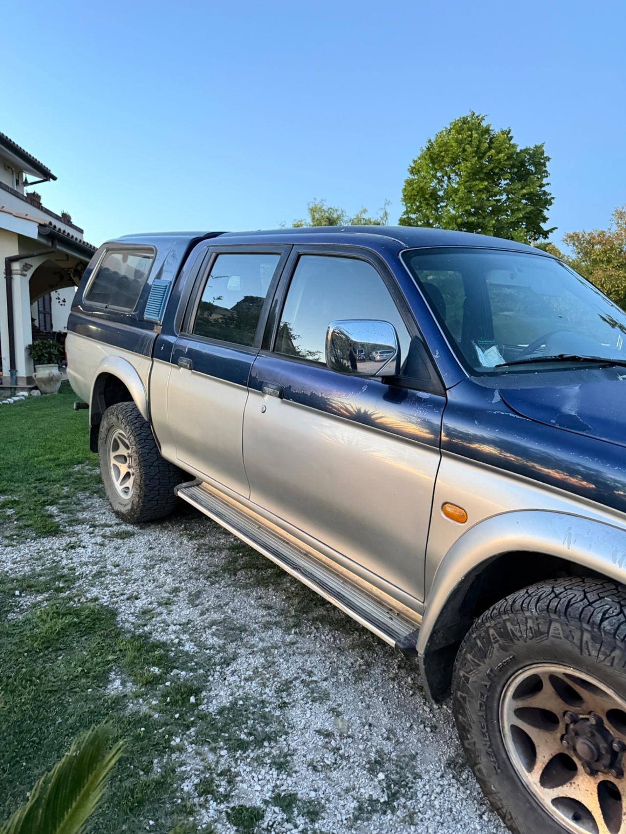 Mitsubishi L200 2.5 TDI 4WD Club Cab Pup. GLS Targ.