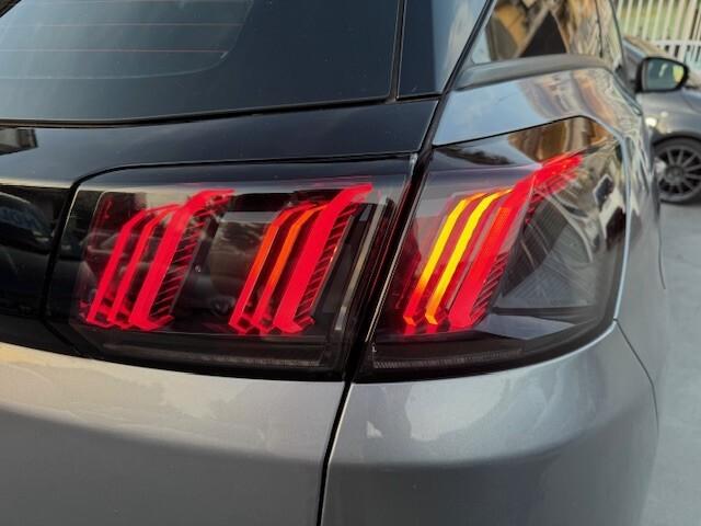 Peugeot 3008 BlueHDi 130cv