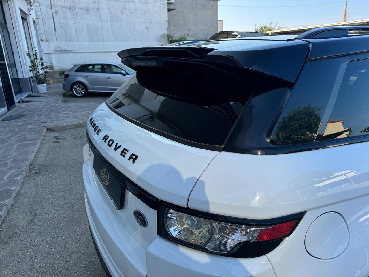 Land Rover Range Evoque 2.2 TD4 5p. Dynamic