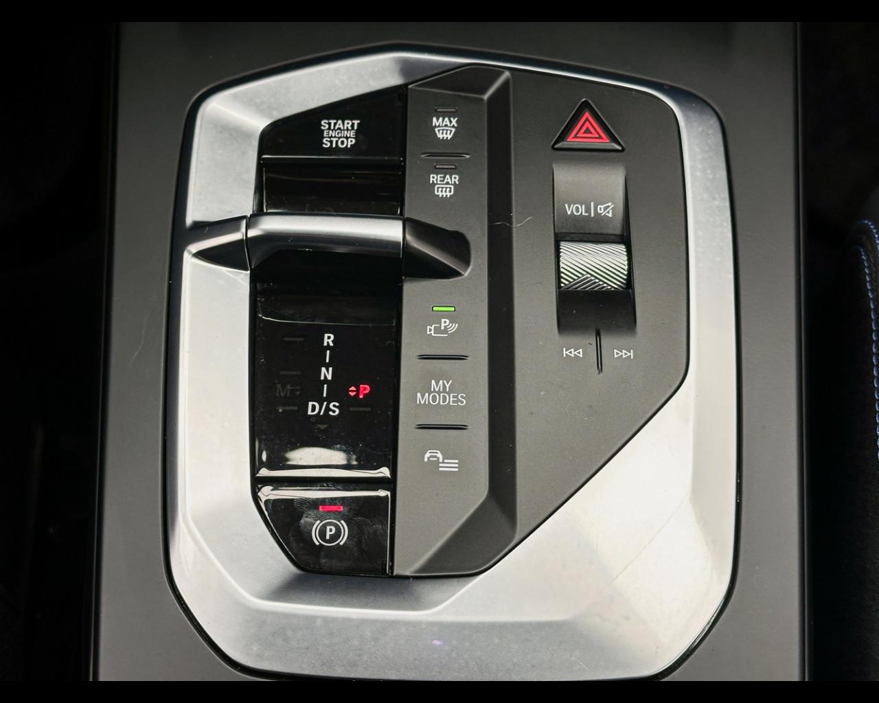 BMW Serie 1 (F70) - 120 48V MSport