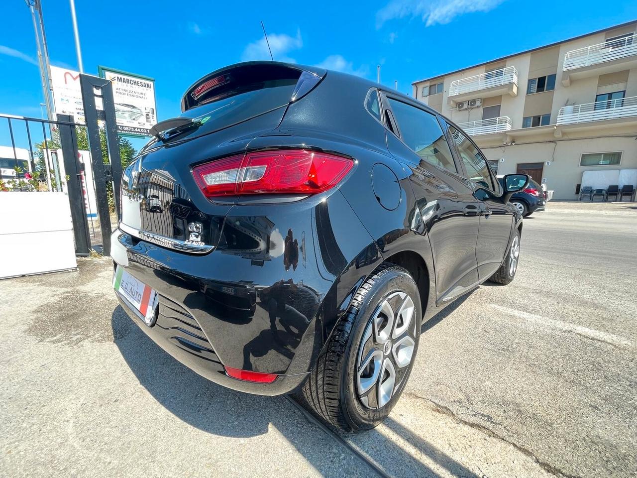 Renault Clio 1.5 dCi 8V 75CV 5 porte Wave