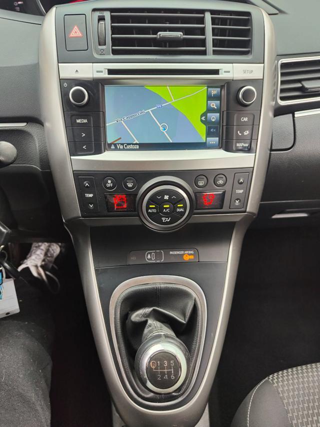 TOYOTA Verso 1.6 D-4D ( TAGLAINADI TOYOTA )
