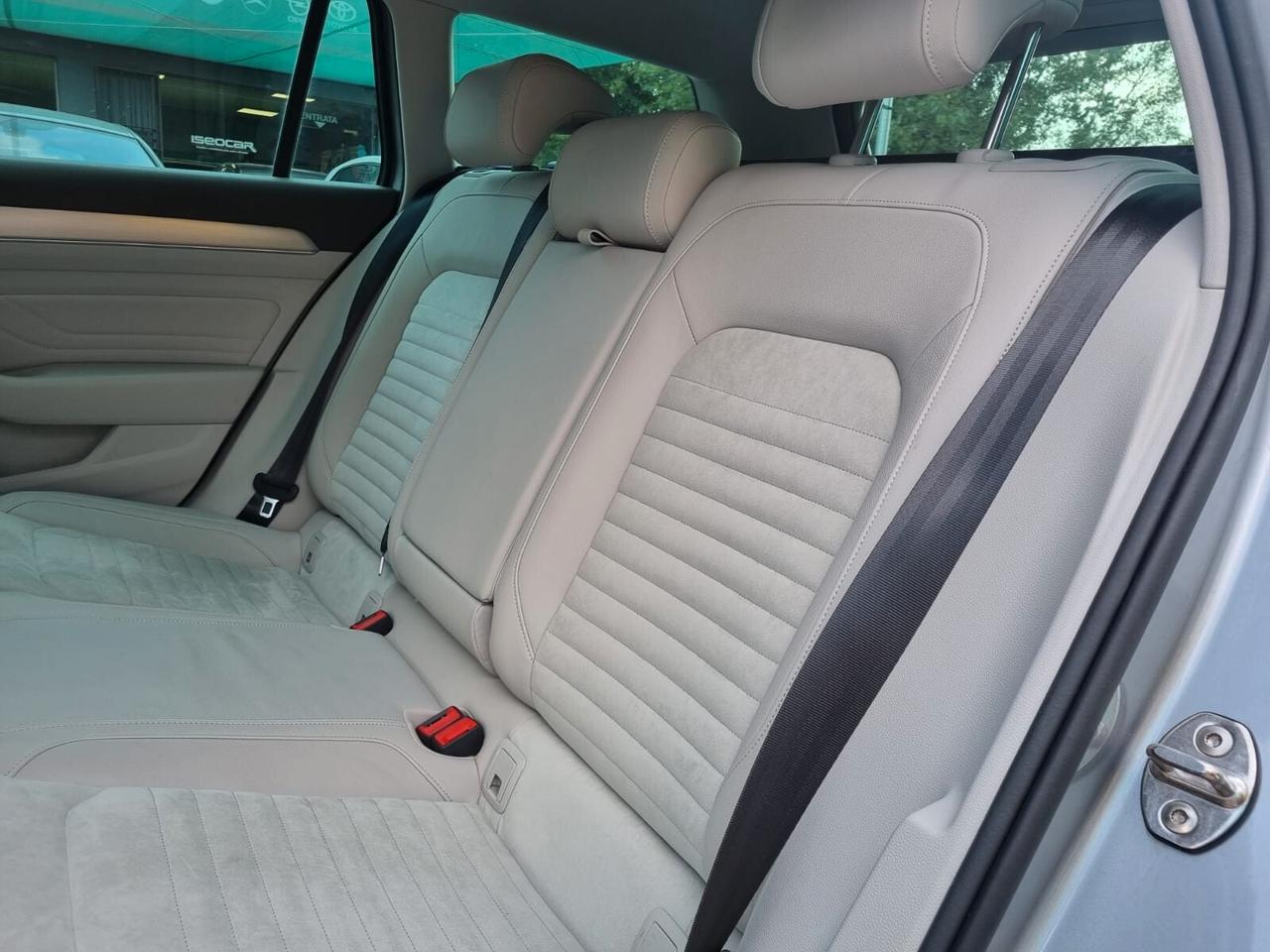 Volkswagen Passat Variant 2.0 TDI SCR EVO DSG Business