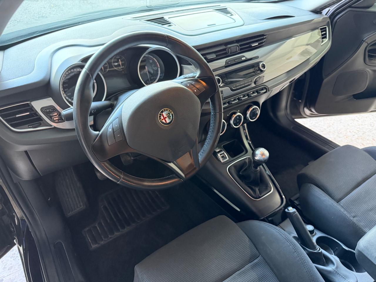 Alfa Romeo Giulietta 1.6 JTDm-2 105 CV Exclusive