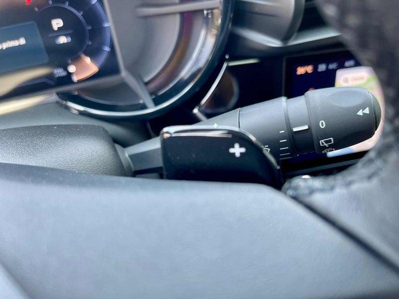 Alfa Romeo Junior 1.2 145 CV Hybrid eDCT6 Speciale - KM0