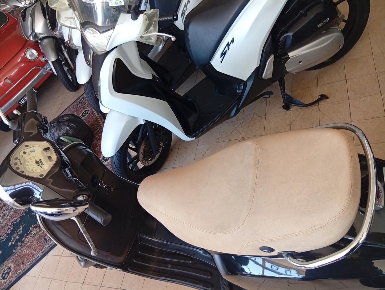 Piaggio Vespa 50 LX 4T